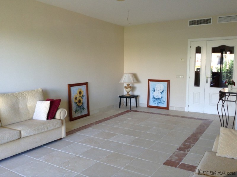 2 bedroom Apartment - 2