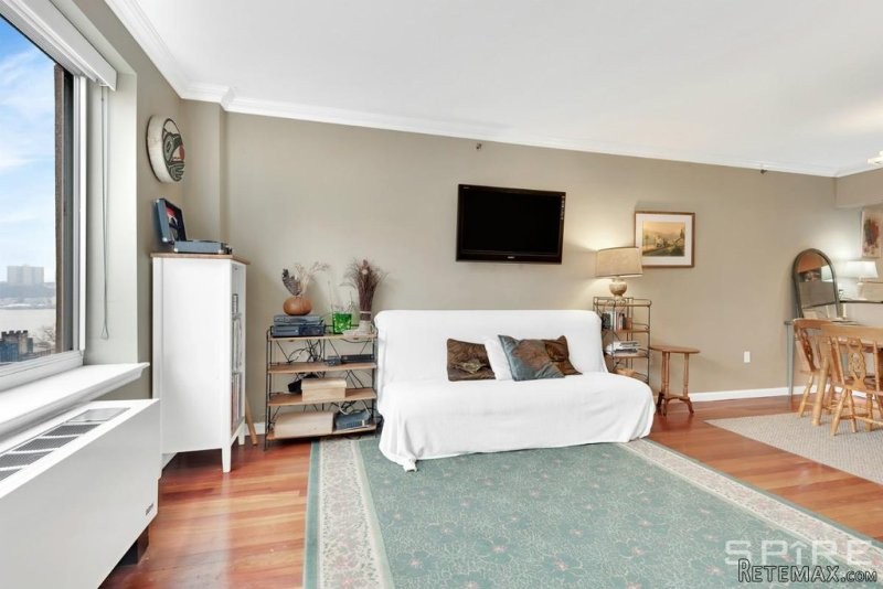 2 Bedrooms - Condo - New York State -..