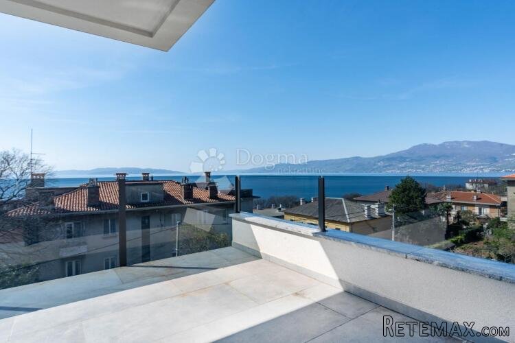 Penthouse u Kantrida Premium zgradi - 3