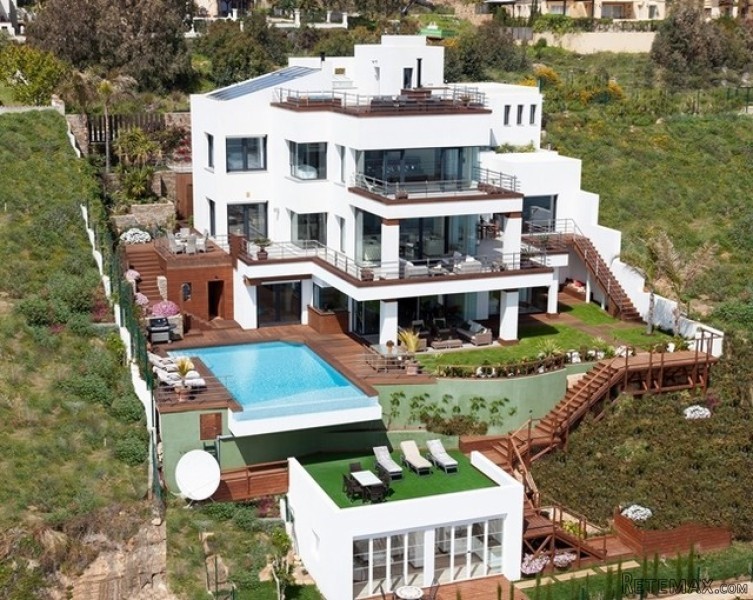 4 Bedrooms - Villa - Malaga - For Sale - 2