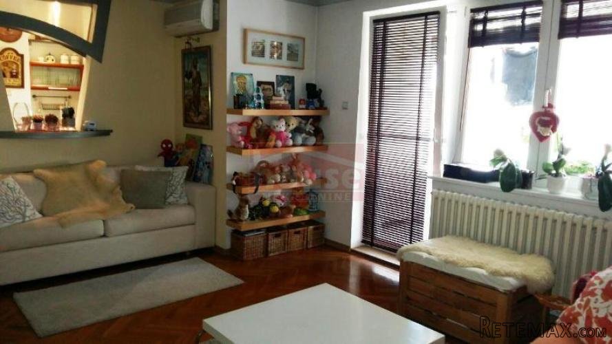 AGENCIJSKA OZNAKA STANA JE 9107807 NOVI SAD, CENTAR ( SPENS.. - 2