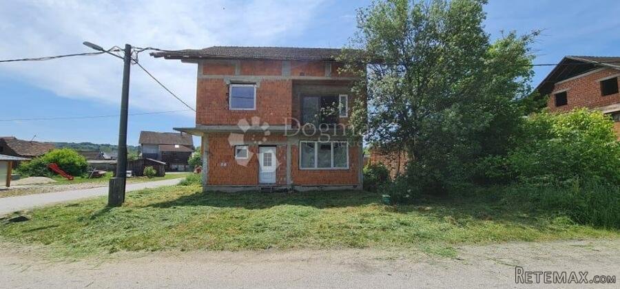 Nezavršena kuća u Glini na odličnoj lokaciji – idealna prili - 2