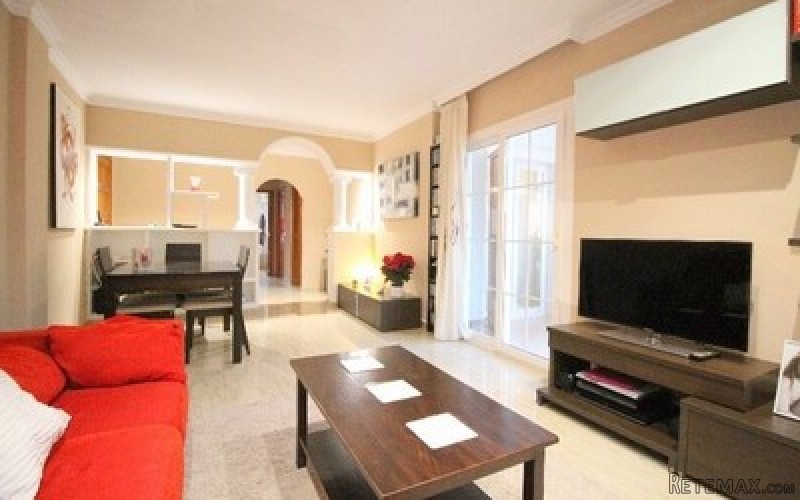 2 bedroom apartment for sale in Santa..