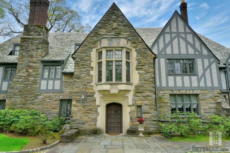 8 bedroom House For Sale: 36.. - 2