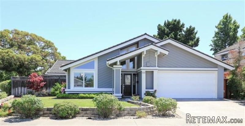 A stunning home in foster city