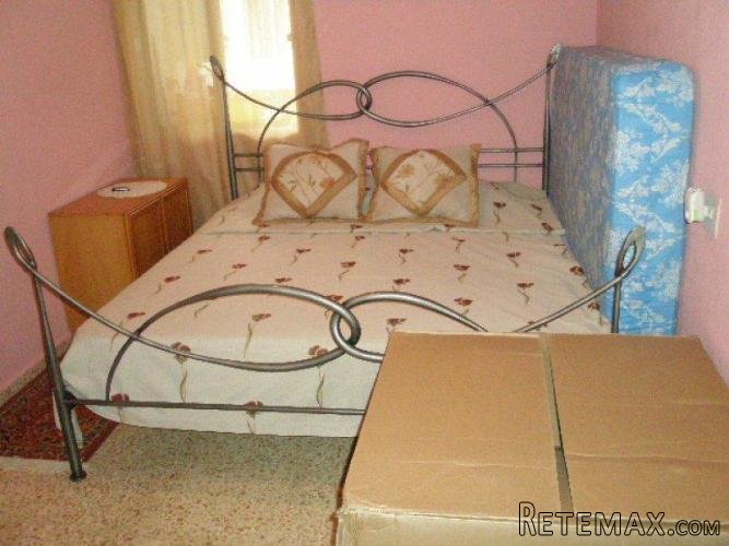 Totally reformed 4 bedroom apartment.The block of flats.. - 4