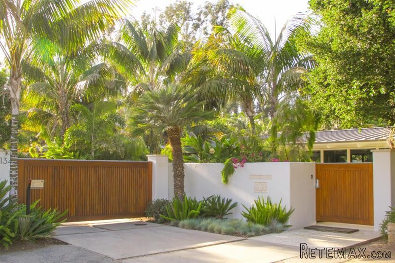2 bedroom House For Sale: 1134 Hill Rd