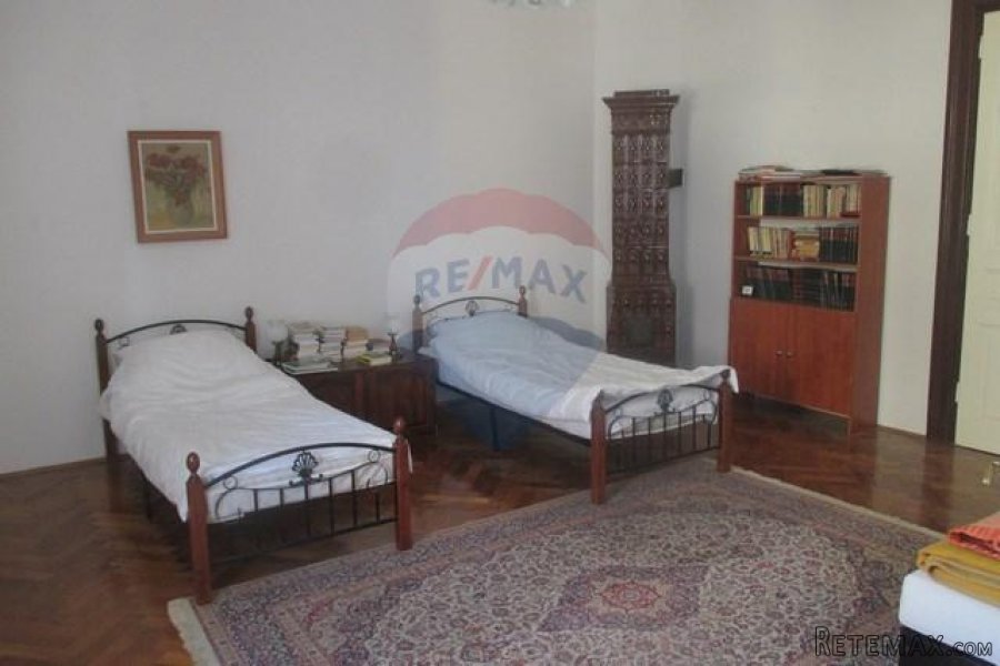 RIJEKA - CENTAR - UZ MORE - STAN 117 m2 - 5