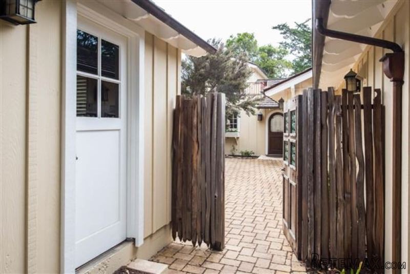 coveted Golden Rectangle residence - 2