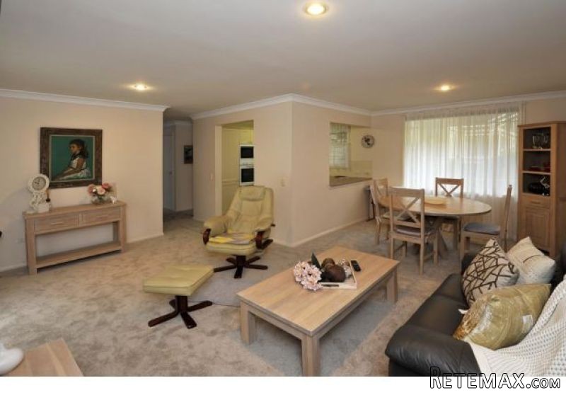 Sensational Ground Floor Unit Close To..