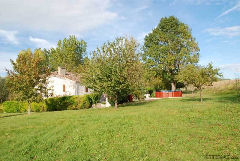 Lovely Stone Country Home In An Acre - 2