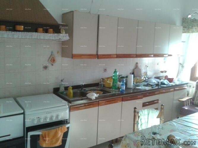 Prodaje se kuća sa šumom u Kašteliru - 3