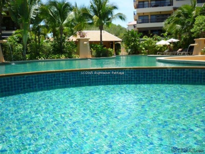 1 Bedroom Condo for sale in Jomtien -..