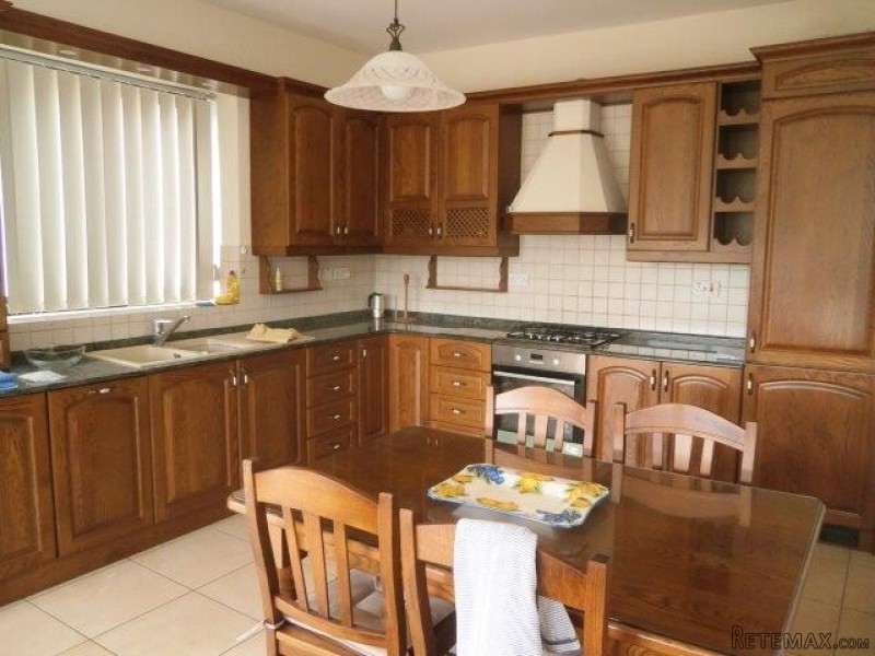 Flat, Luxurious Finish - 2
