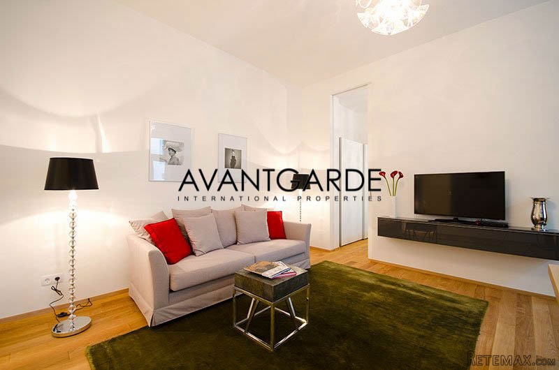 Stylish apartment in the 9th district