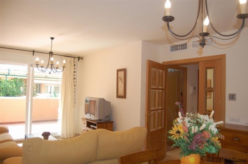 2 Bedroom Ground Floor Apartment - 2