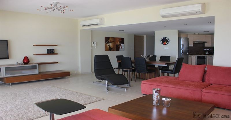 Beautiful apartment on the beach front - 2