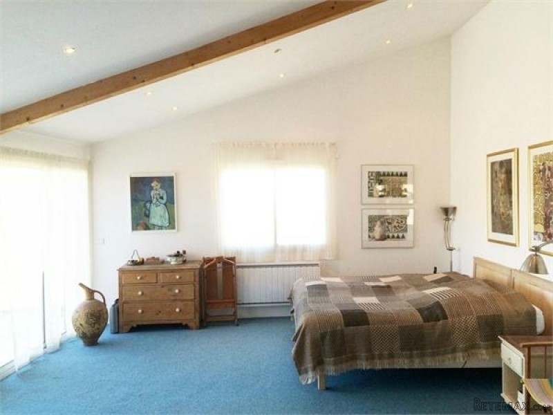 Contemporary 4 Bed Villa With Fantastic.. - 2