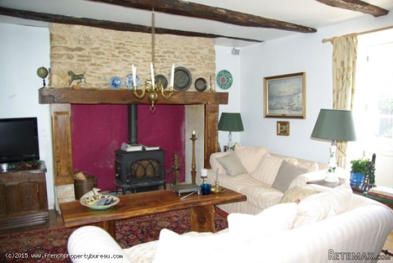 Restored stone house with outbuildings.. - 2