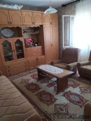 Kuca u Surdulici,180m2,6ari placa - 2