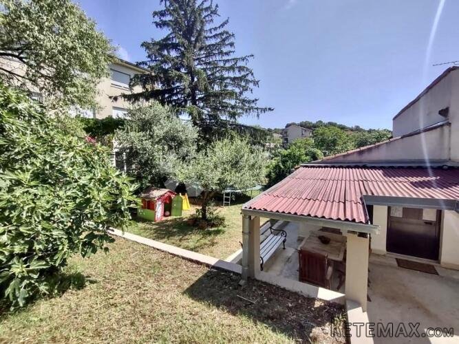 Pula, Kuća sa dvije stambene jedinice na mirnoj lokaciji - 2