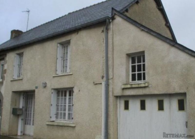 Nice Village House to Improve