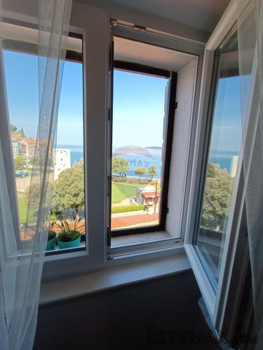 Rovinj, Centar, uhodani poslovni prostor sa sedam jedinica - 3