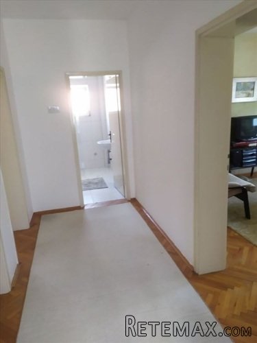 Kuca u Surdulici,180m2,6ari placa - 4