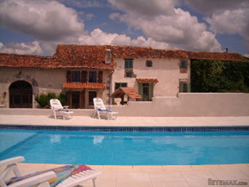 Magnificent Gite Complex With Heated..