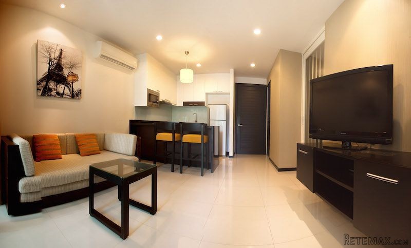 Affordable 1-Bedroom Condominium..