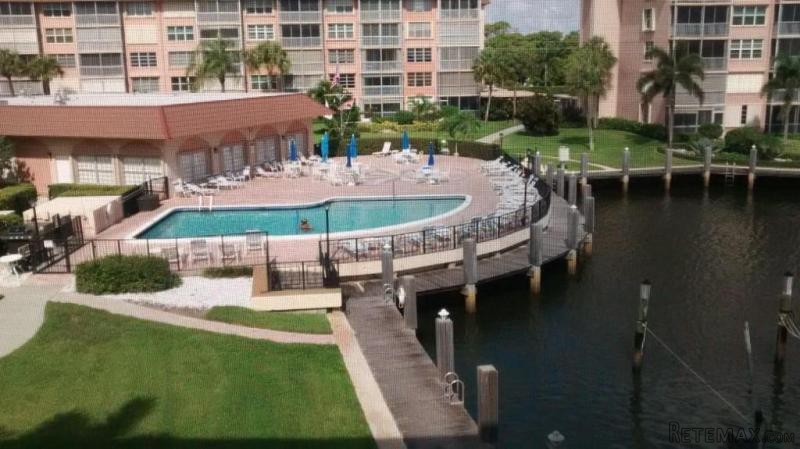 911 Gardenia Dr #353, Delray Beach, FL..
