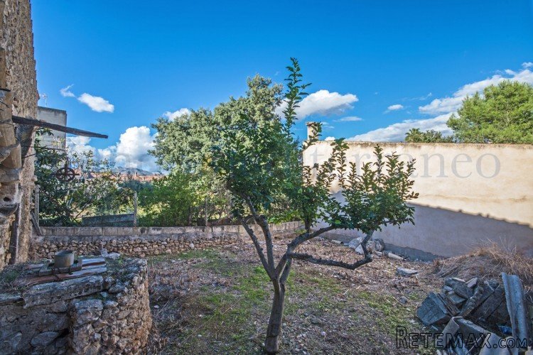 Fabulous 19th century old house to restore in Búger, with a.. - 2