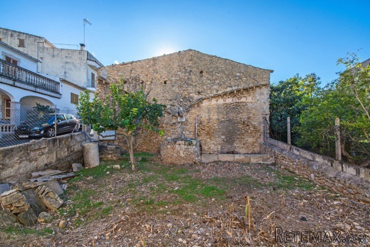 Fabulous 19th century old house to restore in Búger, with a.. - 3
