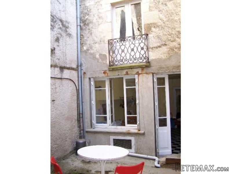 In The Centre Of The Village Of Duras.. - 2