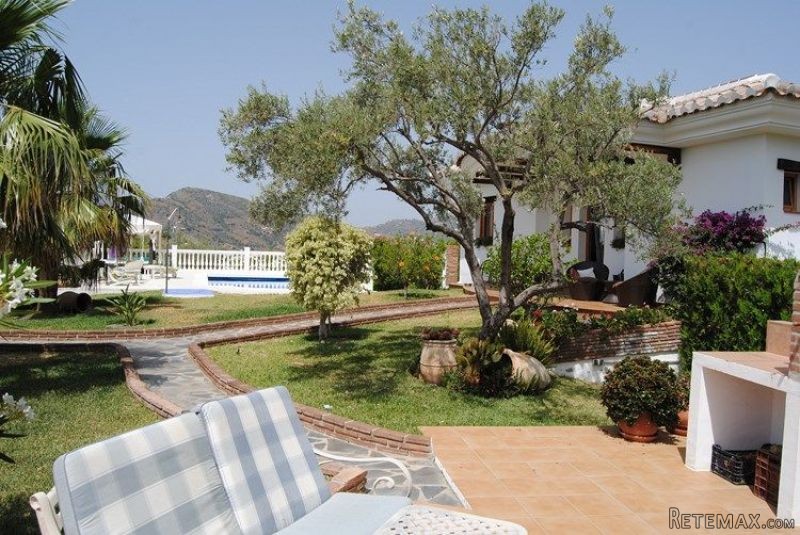 Villa for Sale in Frigiliana 595.000.. - 2