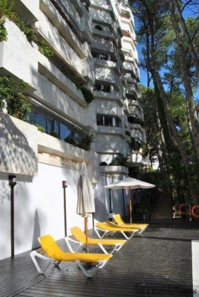2 bedroom Apartment For Sale: Marbella - 2