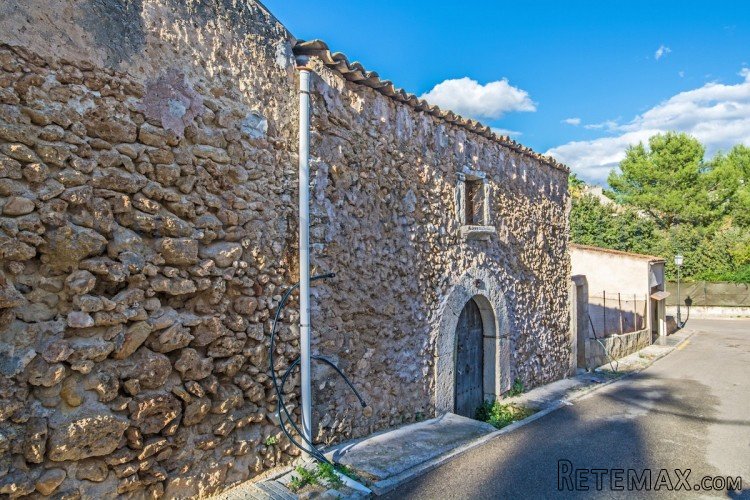 Fabulous 19th century old house to restore in Búger, with a.. - 4