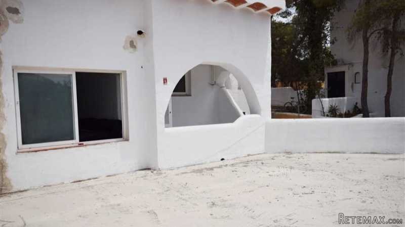 Half-renovated apartment - 2