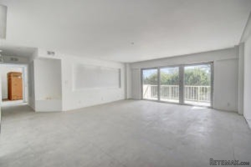 875 E Camino Real #4c Boca Raton, Fl.. - 2