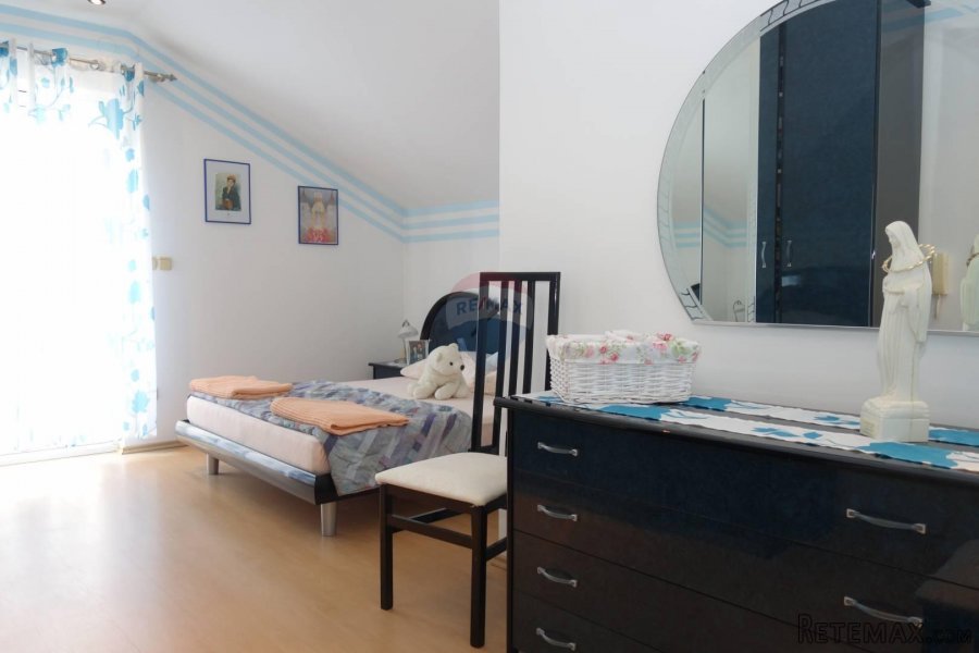 CRIKVENICA, Vila s bazenom, apartmanima i panoramskim pogled - 7