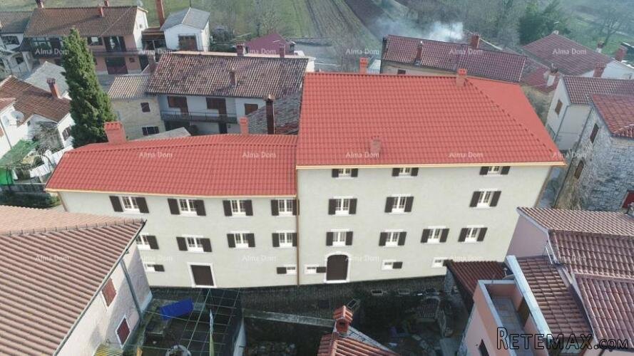 PRODAJE SE KUĆA ZA INVESTICIJU – CENTAR ŽMINJA – 546 m²