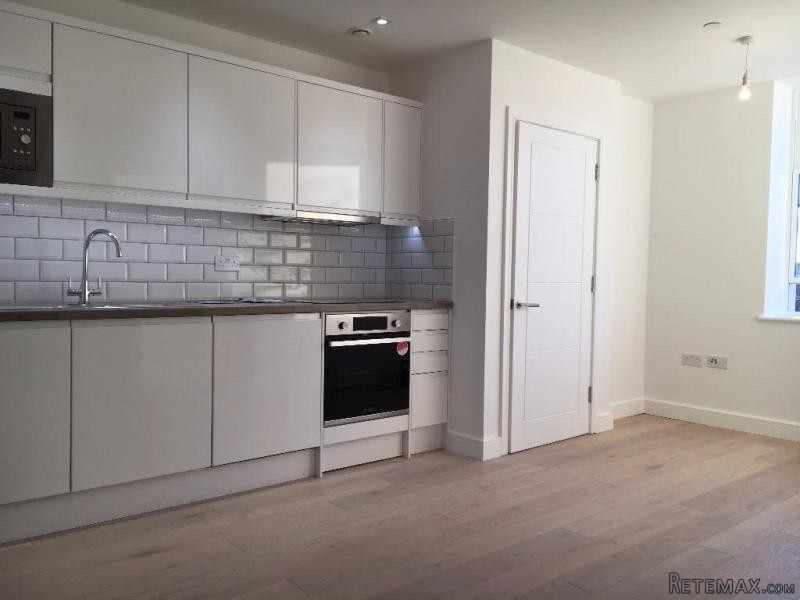 1 bedroom apartment for sale - 2