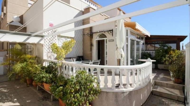 2 Bedroom 2 Bathroom Townhouse In.. - 2