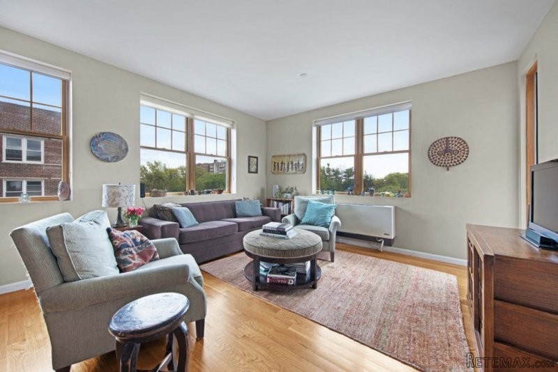 3 Bedrooms - Condo - New York State -..