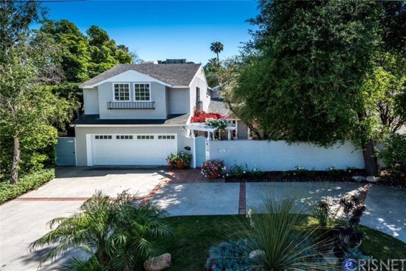 16214 Morrison Street | Encino..