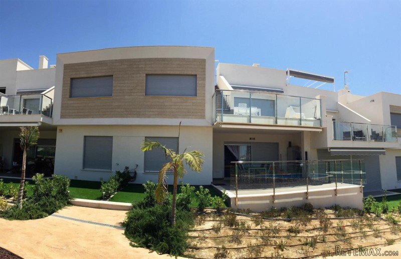 2 Bedroom Ground Floor Apartment