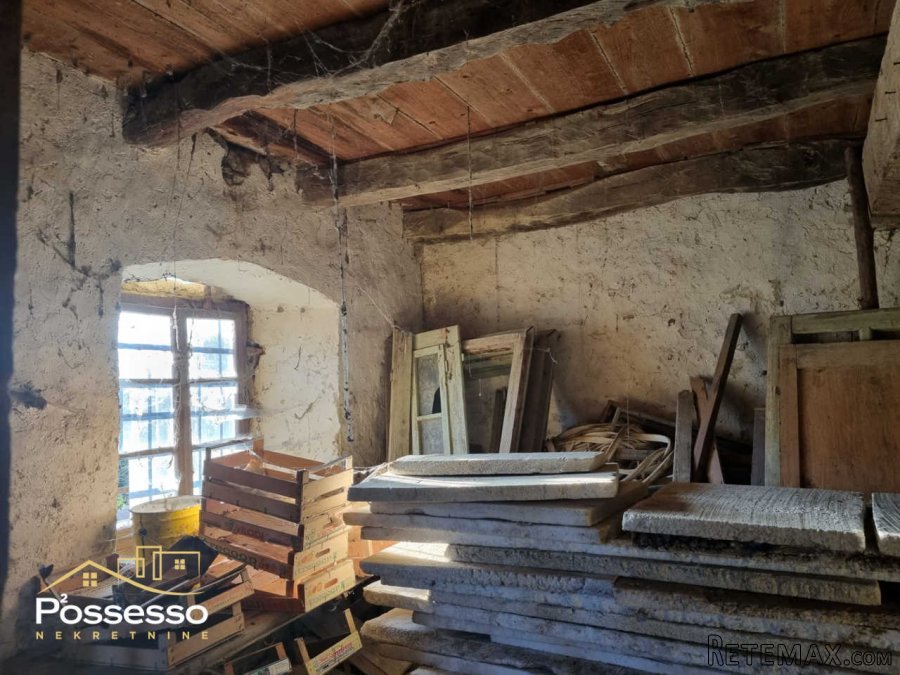 Buzet - samostojeća kamena kuća - 11