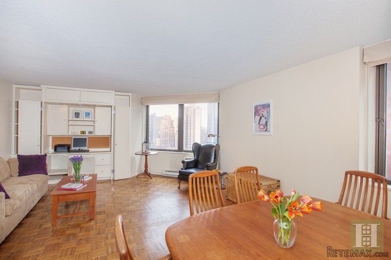 1 bedroom Apartment For Sale: 1641..