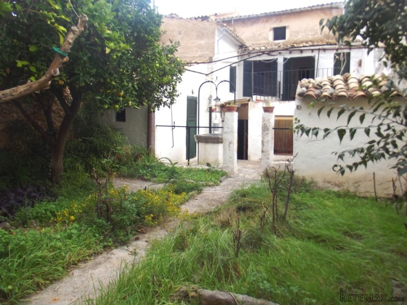 5 Bedrooms - House - Islas Baleares -..
