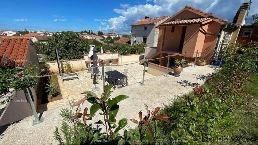 Prodaja- dvije kuće na odličnoj lokaciji s pogledom na more.. - 4